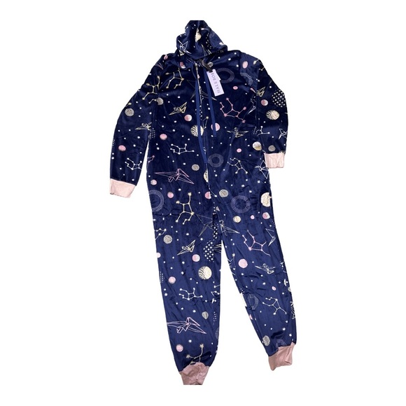 Hale Bob NWT Galaxy Hooded One Piece Pajama Jumpsuit Medium Star Constellation - Picture 3 of 3